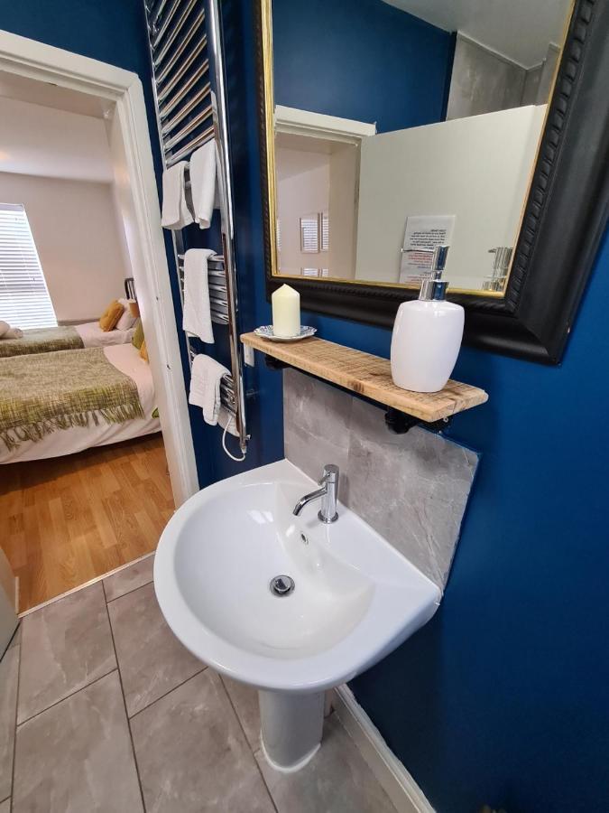 Coopers, Ground Floor Apartment With 2 Bedrooms And 2 Bathrooms Within A Georgian Listed Building Burton-upon-Trent Екстериор снимка